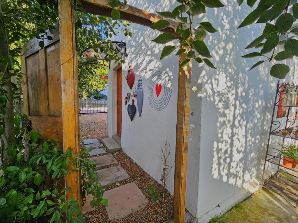 Adderley House Guest Accommodation 로버슨 외부 사진